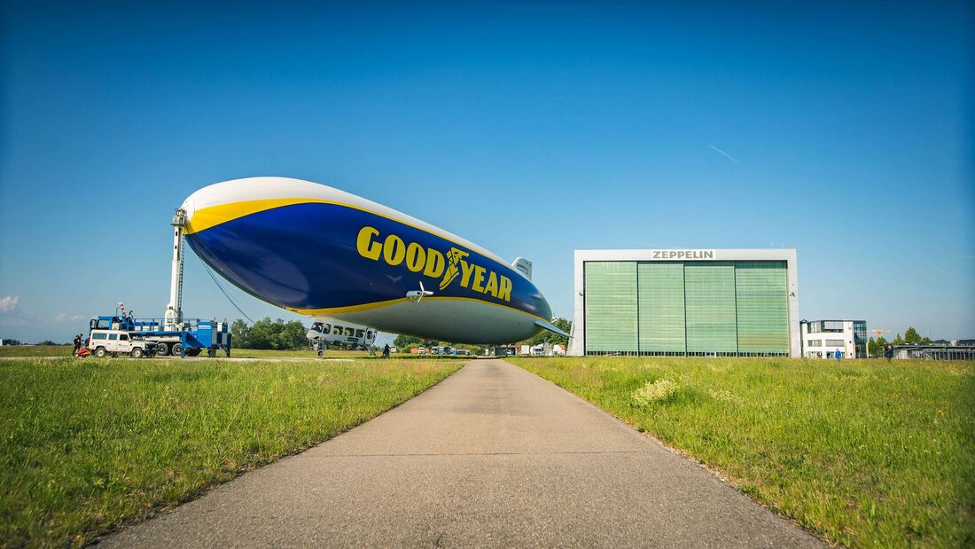 Goodyear-Zeppelin startet in Friedrichshafen - aerokurier