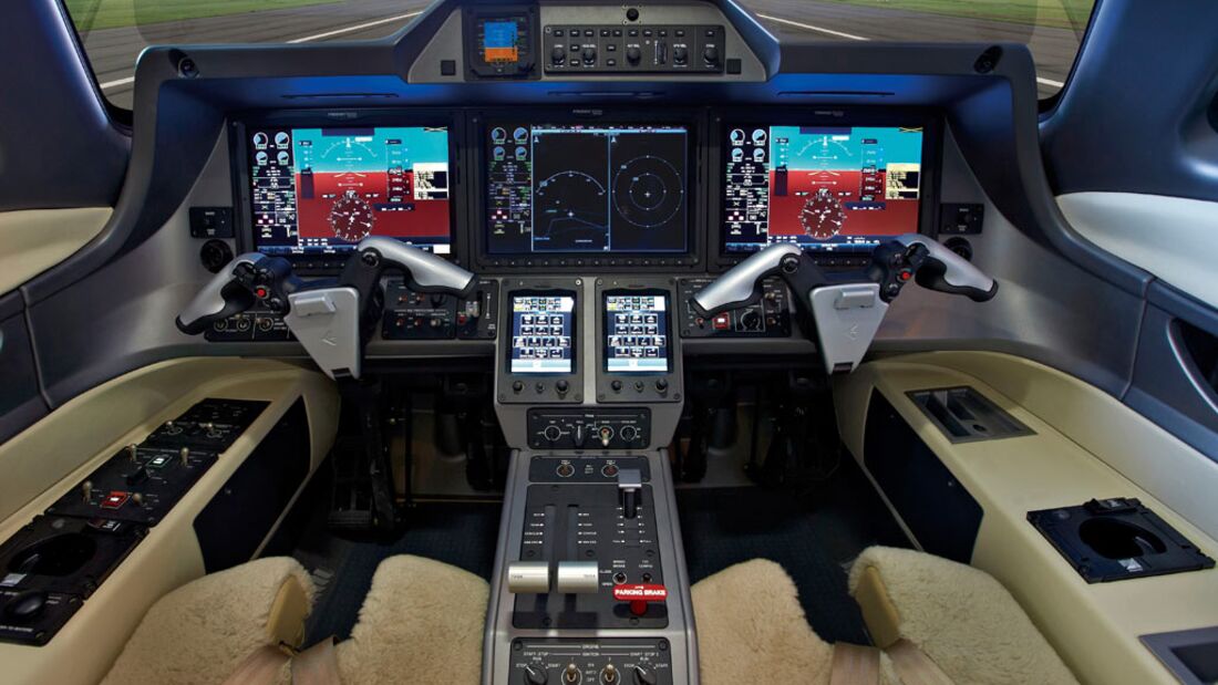 Embraer entwickelt Phenom 100 weiter 