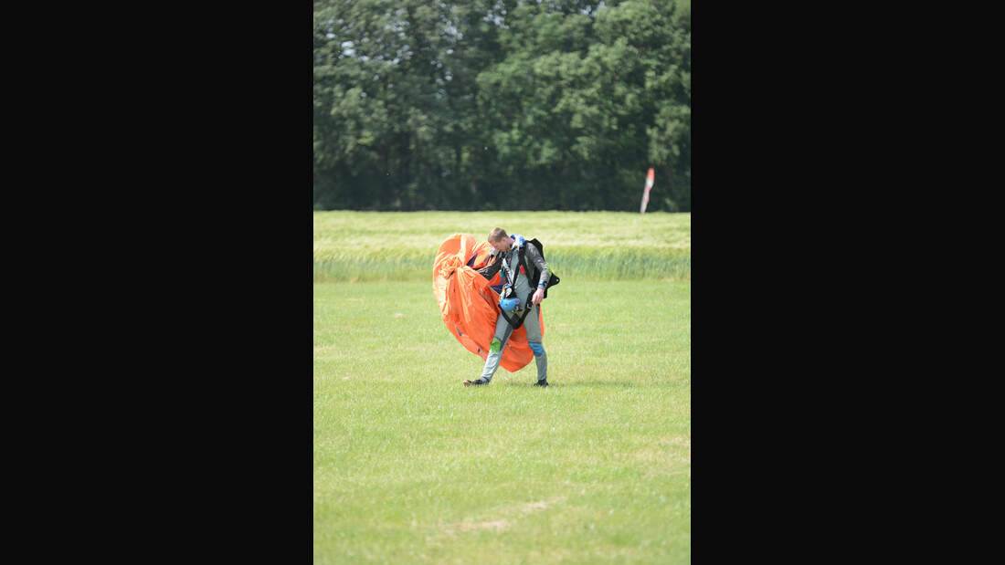 Flugsicherheit: Sicherheitsanweisung für Fallschirme